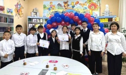 Step into English – білім мен бәсекеге қадам